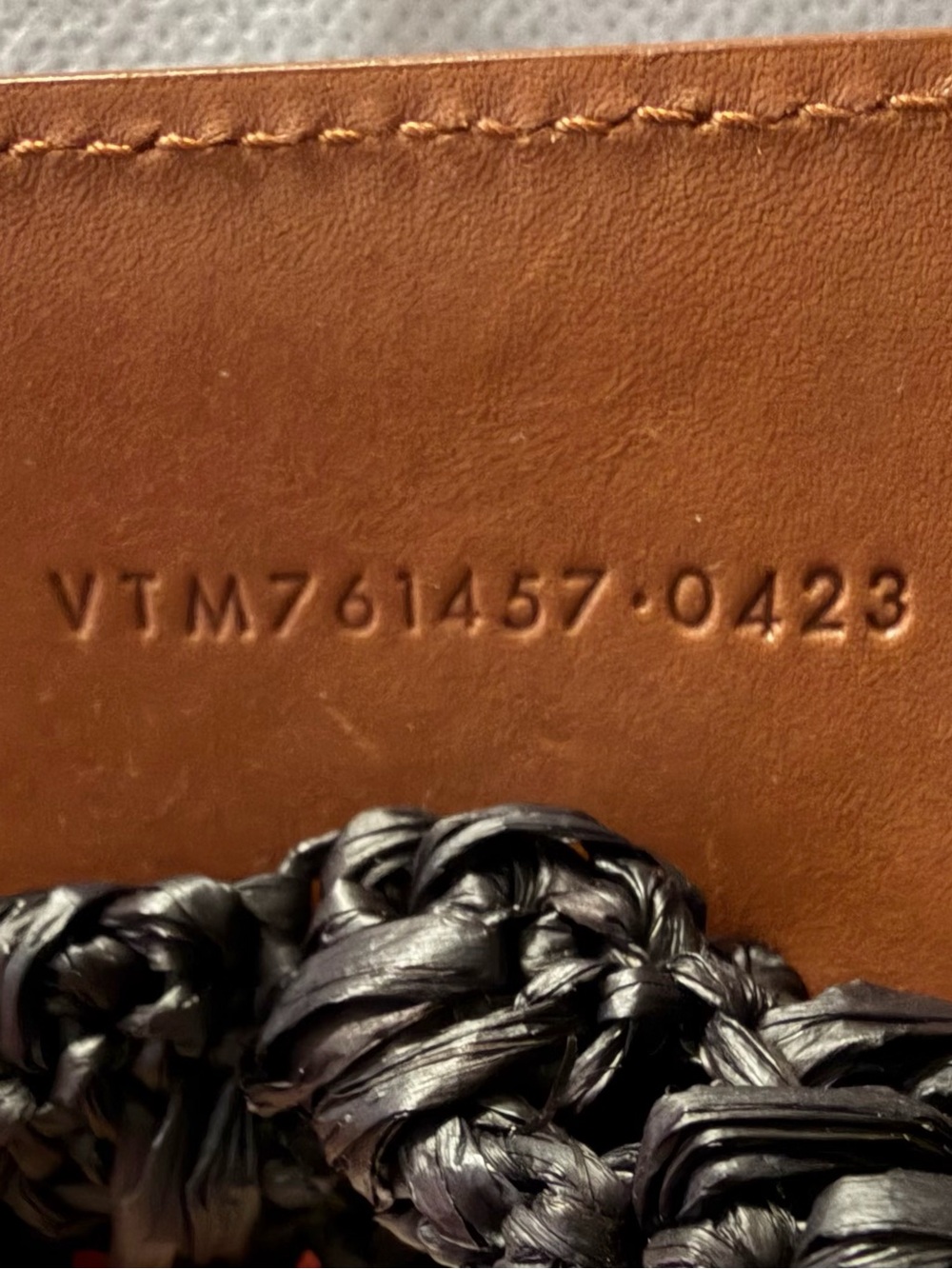 Saint Laurent Panier Medium Bag in Raffia Tote Bag - Picture 6 of 7